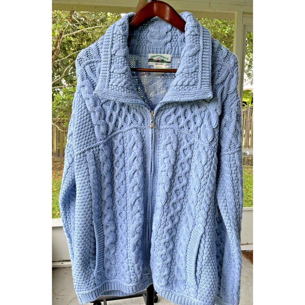 Aran Crafts Ireland Sz L  Light Blue Merino Wool Cardigan Cableknit Pockets Warm